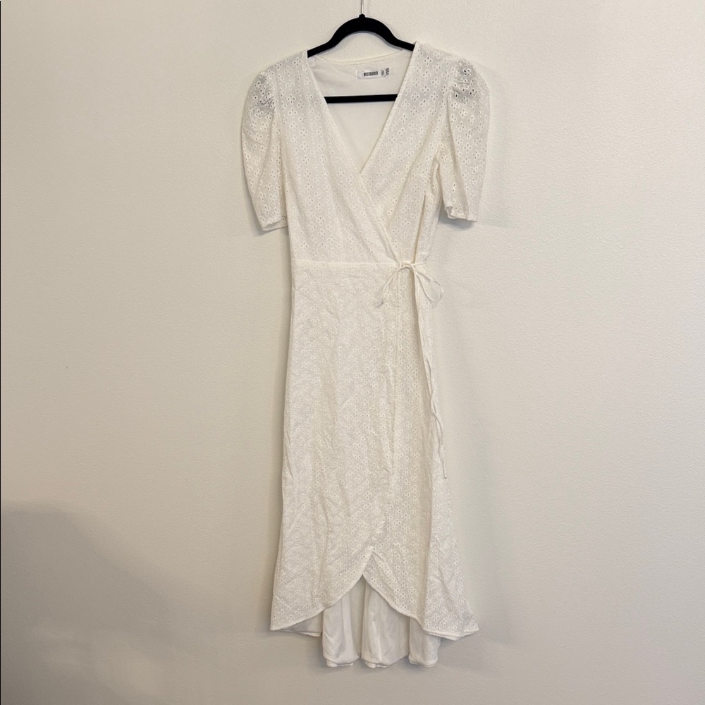 Missguided+ White Wrap Midi Dress